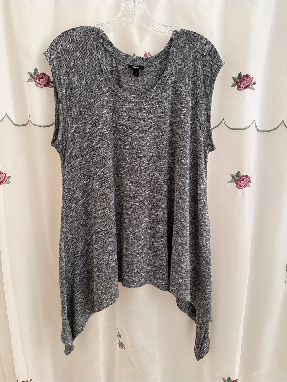 Massimo Black Light-Weight Cap-Sleeve Knit Top